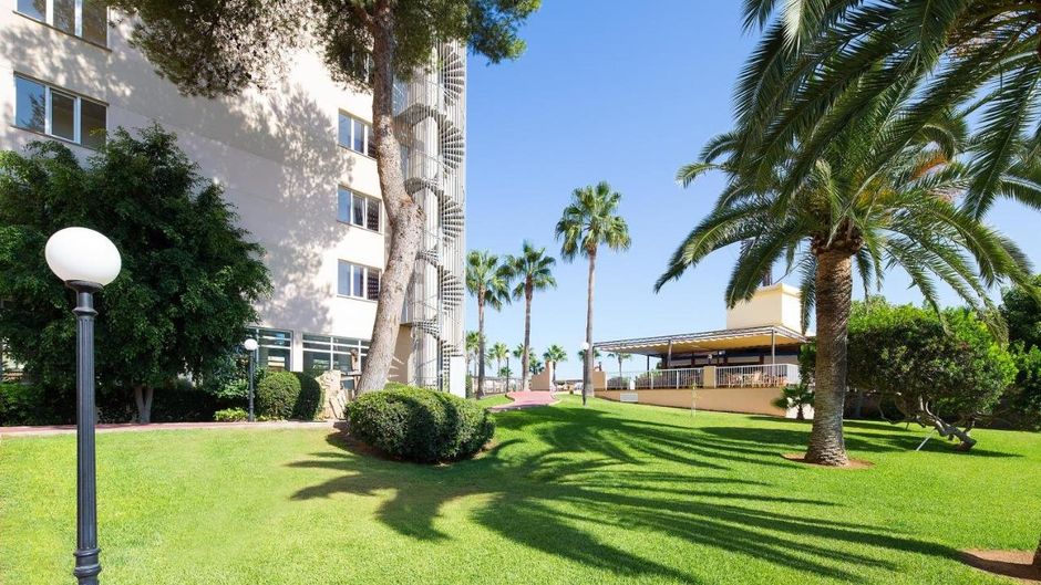 THB El Cid-Adults Only Exterior