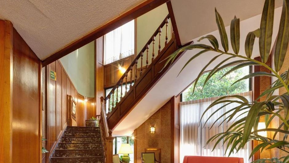 Hotel Hernan Cortes Lobby