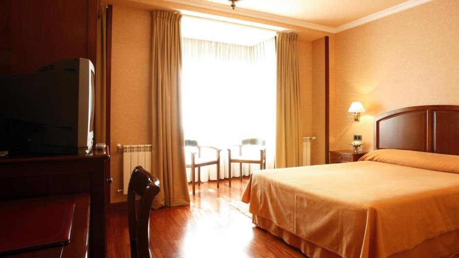 Alcomar Hotel Room