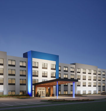 Holiday Inn Exp Suites DFW Arpt Euless
