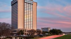 Crowne Plaza Dallas Market Center