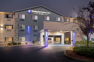 Holiday Inn Express and Suites Tumwater