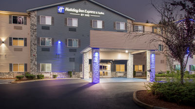 Holiday Inn Express and Suites Tumwater