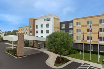 Fairfield Inn/Suites Fayetteville North