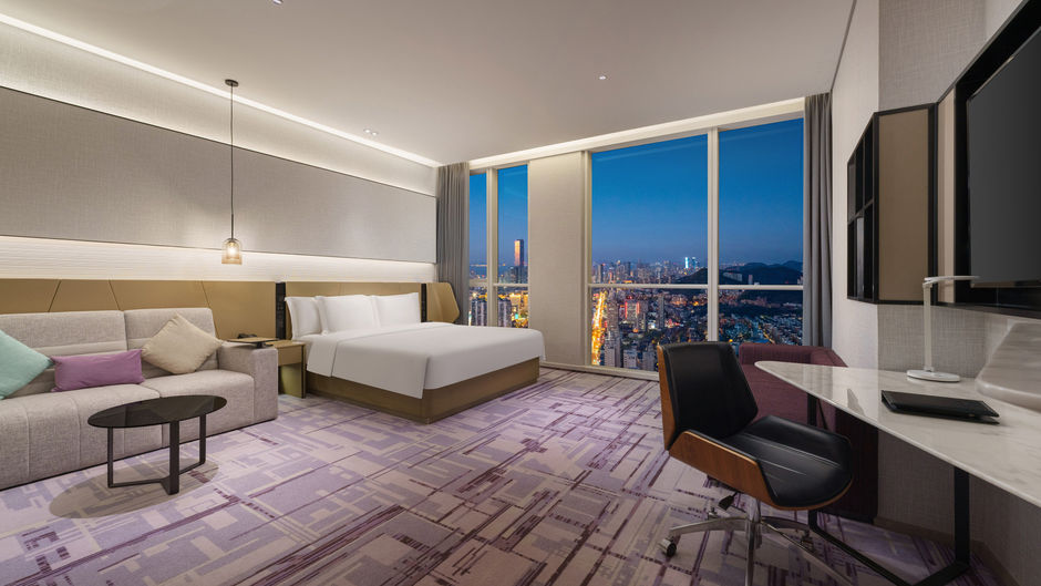 Crowne Plaza Dalian Xinghai Room