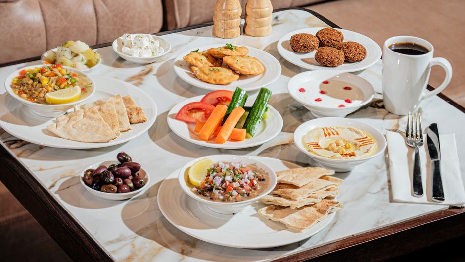 Premier Inn Abu Dhabi Capital Centre Restaurant