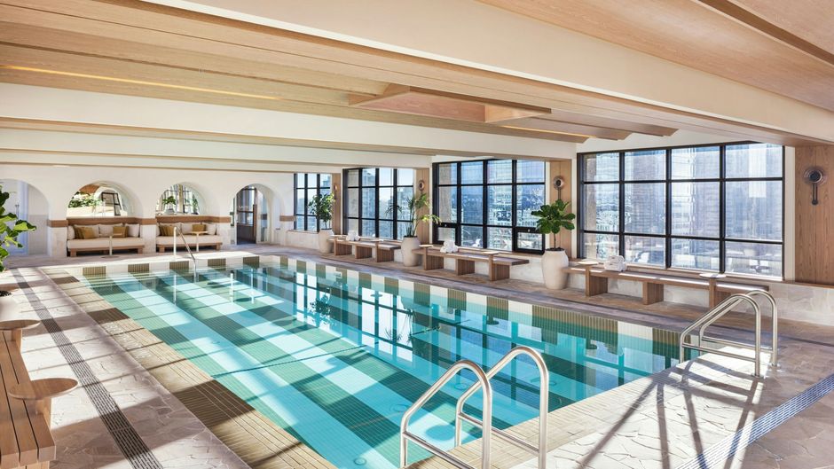 The Westin Calgary Pool
