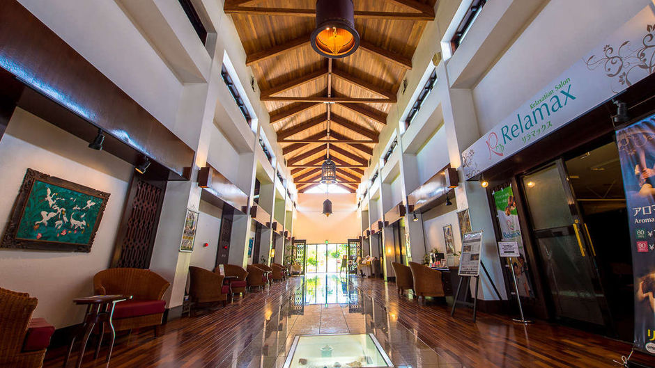 Livemax Amms CanNa Resort Villa Lobby