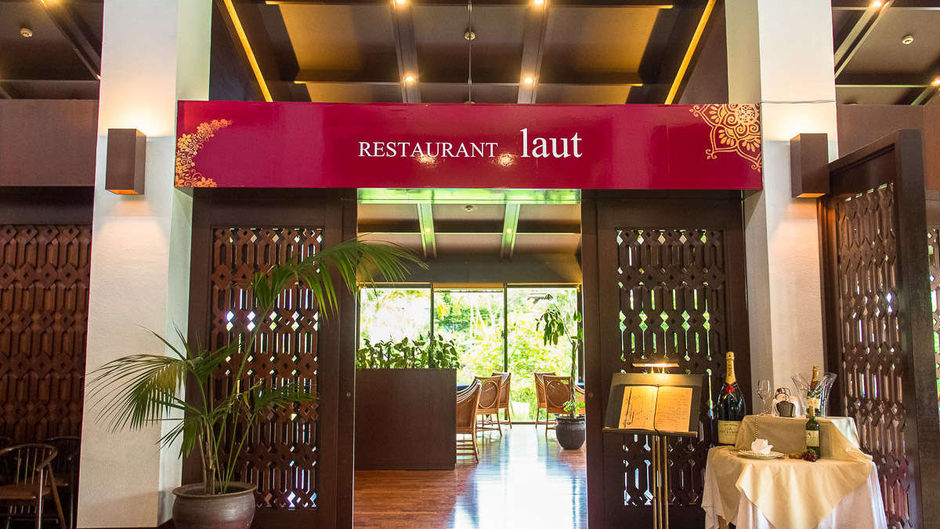 Livemax Amms CanNa Resort Villa Lobby