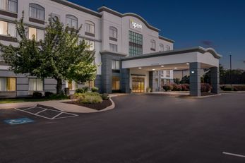 Spark by Hilton Mechanicsburg