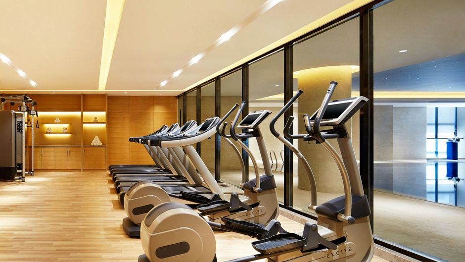 Sheraton Grand Zhengzhou Hotel Health Club