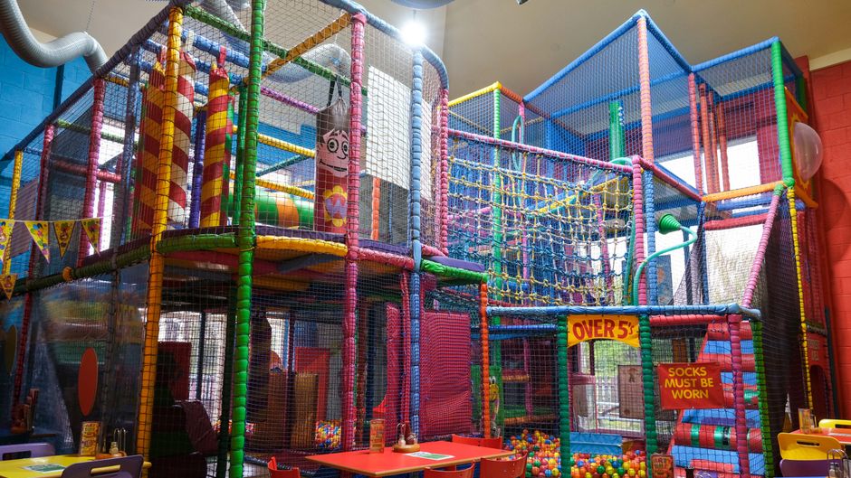 Kingstown Hotel Recreation