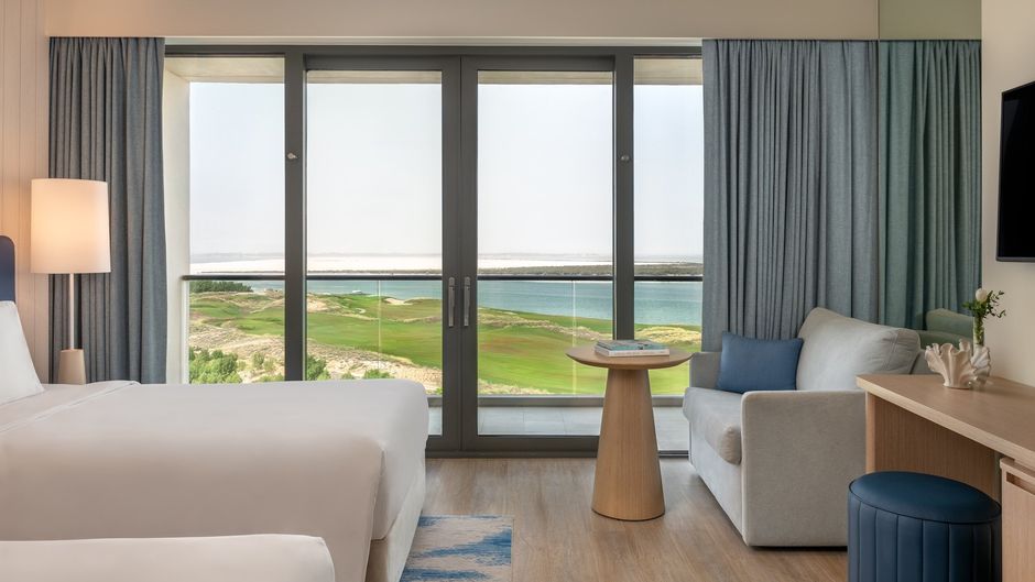 Crowne Plaza Abu Dhabi-Yas Island Room