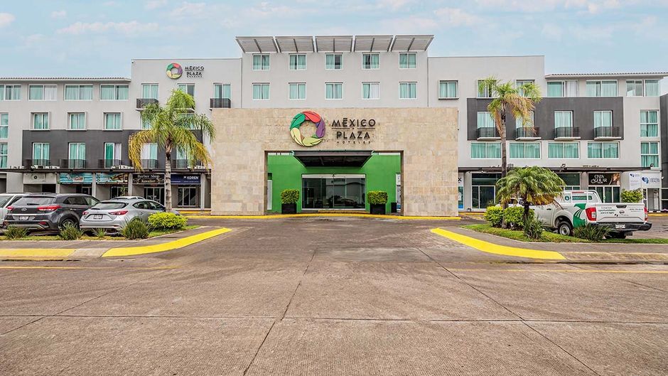Hotel Mexico Plaza Irapuato Exterior