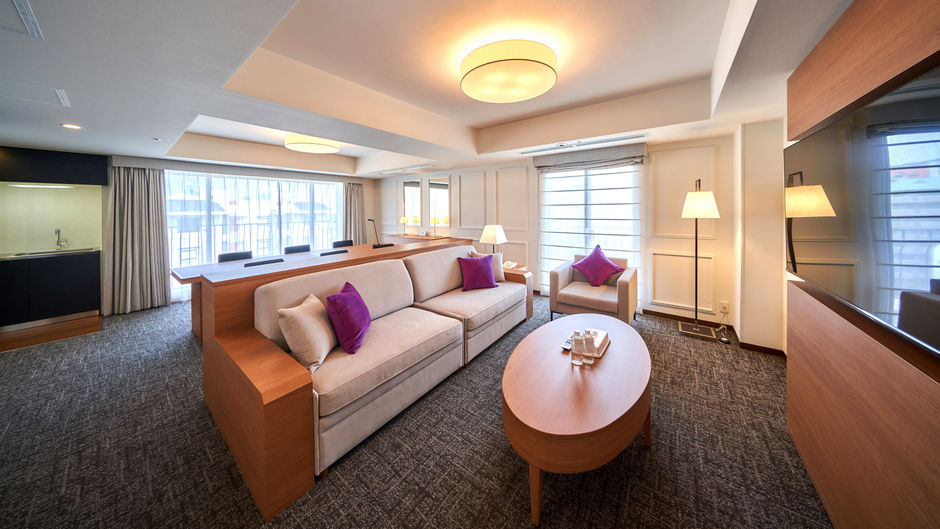 ANA Crowne Plaza Nagasaki Gloverhill Suite