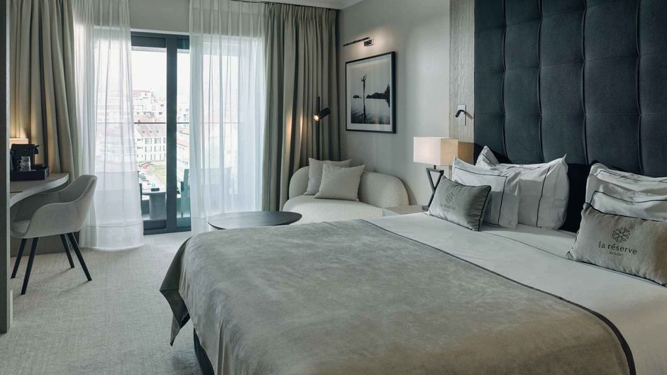Hotel la Reserve Room
