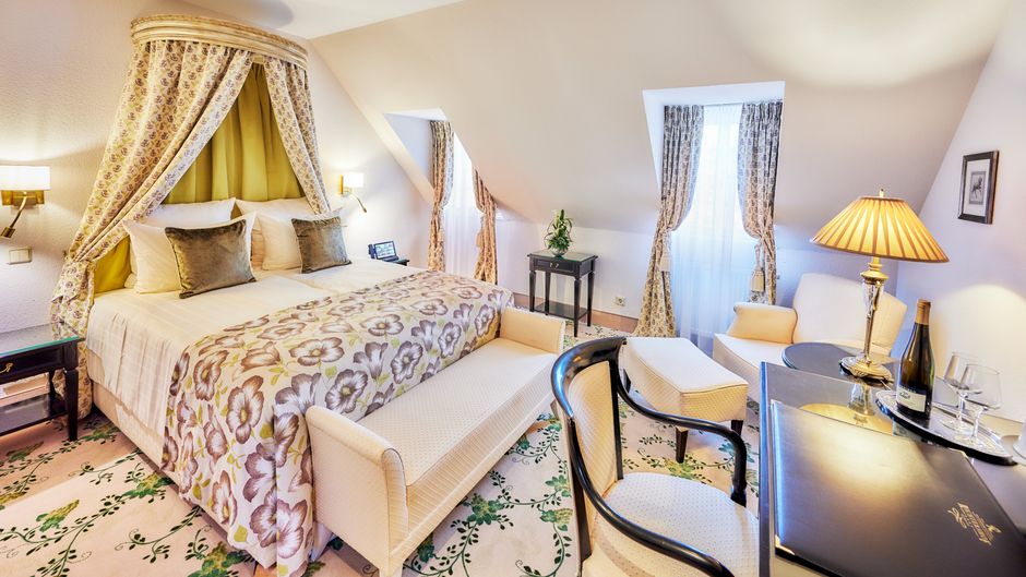 Weinromantikhotel Richtershof Room