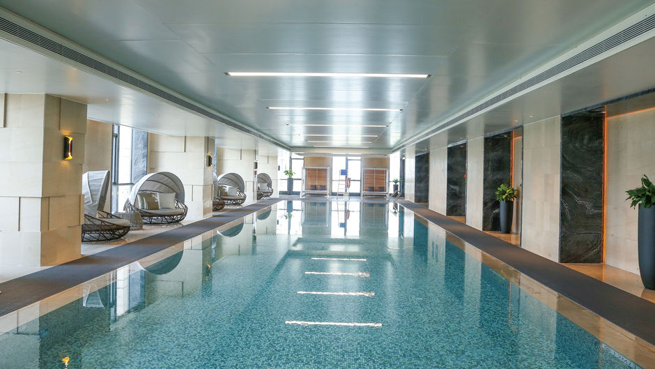InterContinental Zhengzhou Zhengdong Pool