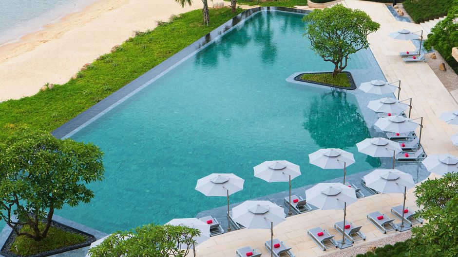 Le Meridien Xiaojing Bay Pool