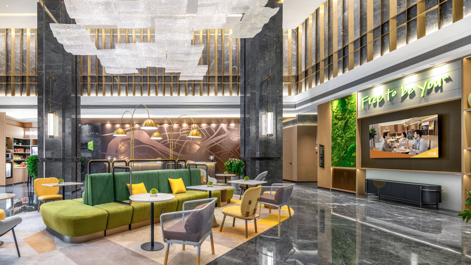 Home2 Suites Zhangjiajie Tianmen Mtn Lobby