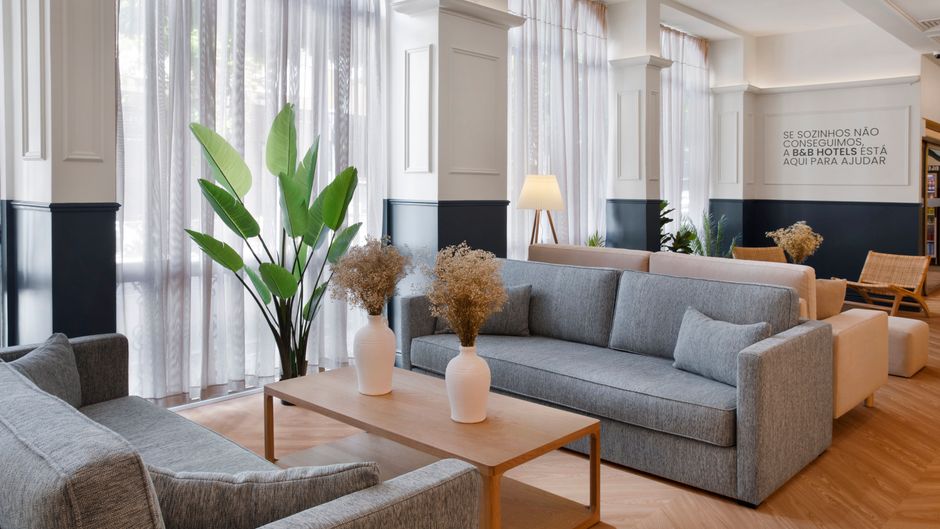 B&B Hotel Figueira da Foz Lobby