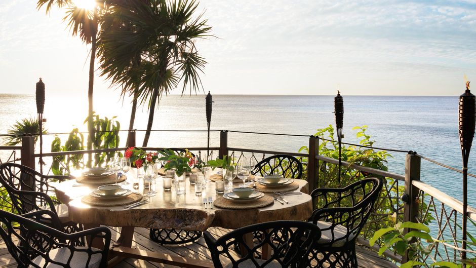 Kimpton Grand Roatan Resort Restaurant