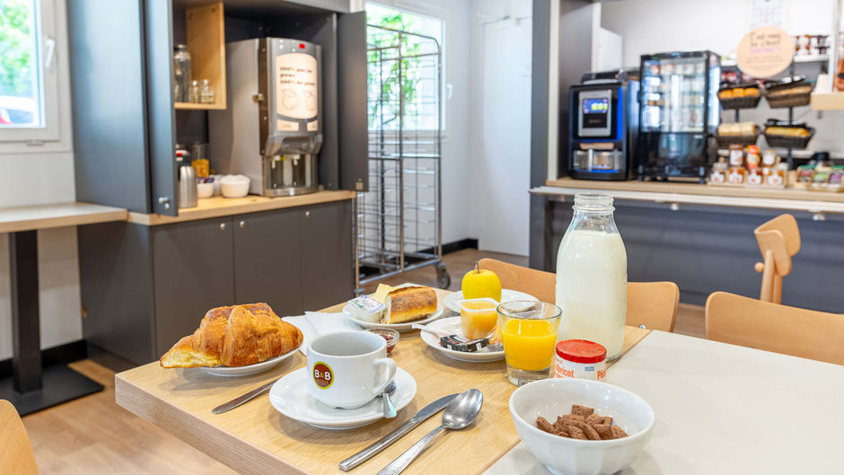 B&B Hotel Nantes Aeroport Restaurant