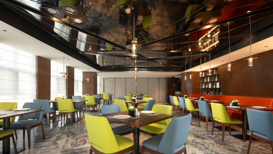 Hampton Xining Haihu Restaurant