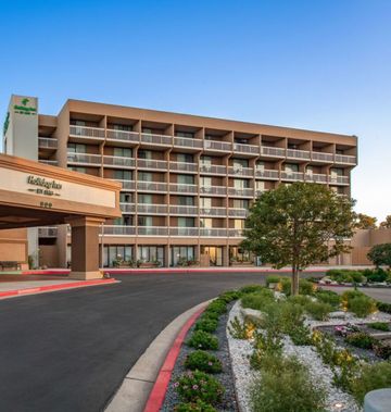 Holiday Inn Oxnard North