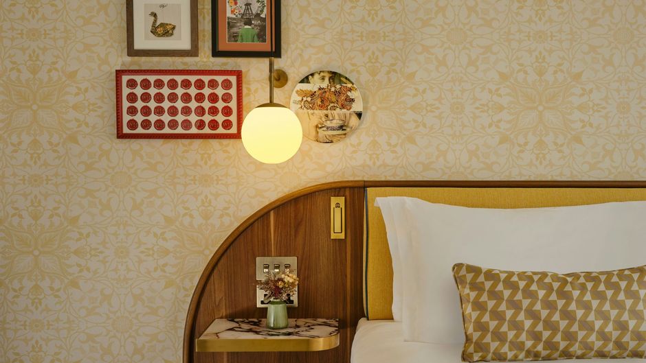 The Cura Hotel Kensington Room