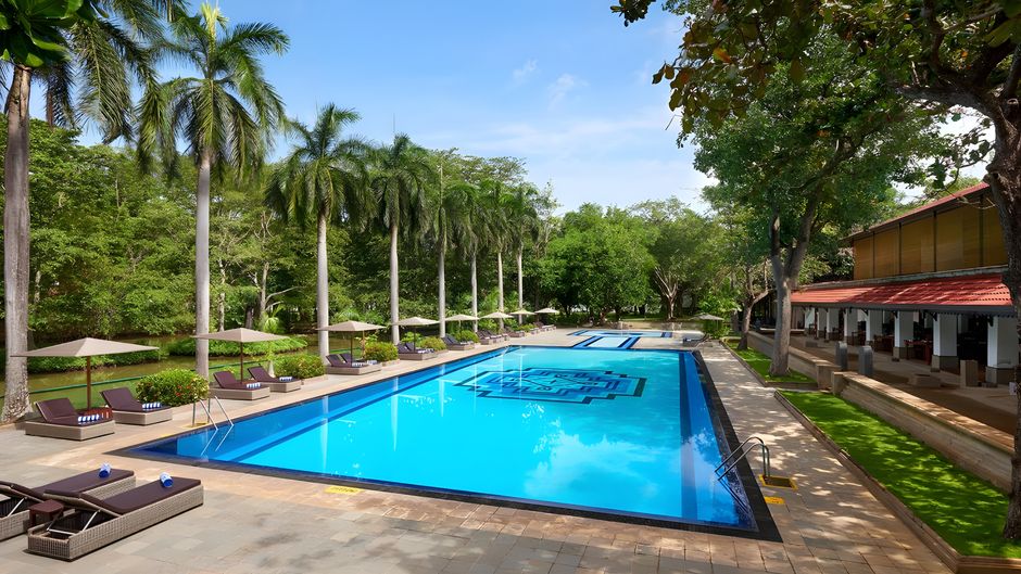 Cinnamon Lodge Habarana Pool