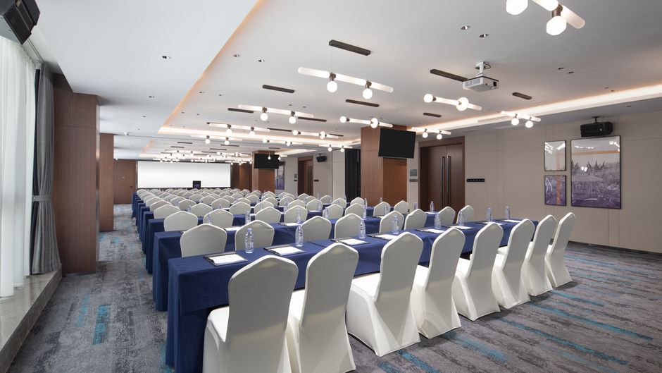 Hampton Hilton Yongcheng Meeting