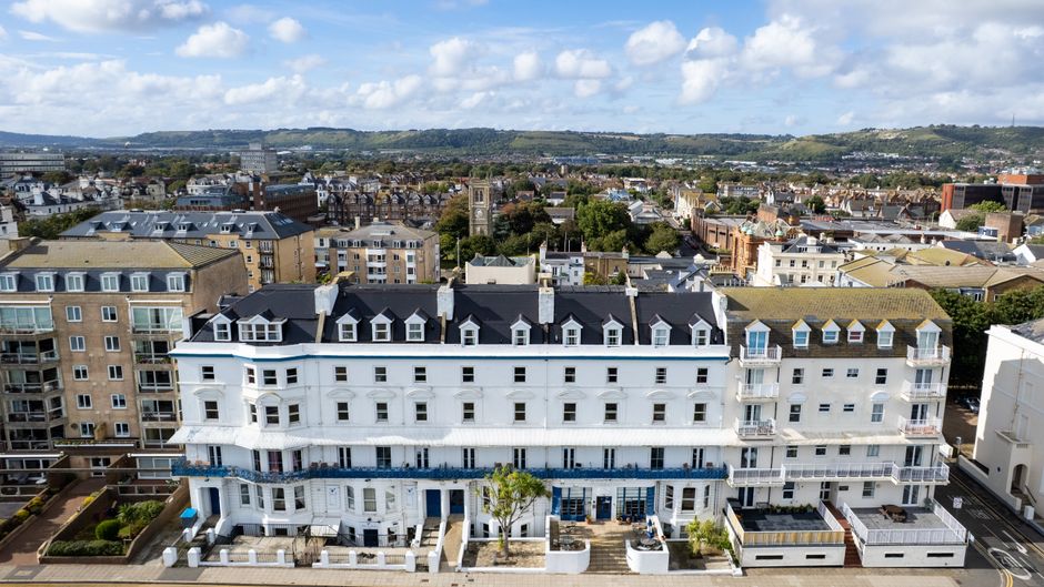 The Southcliff Hotel Exterior