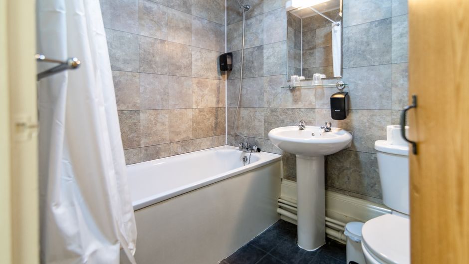 The Southcliff Hotel Room