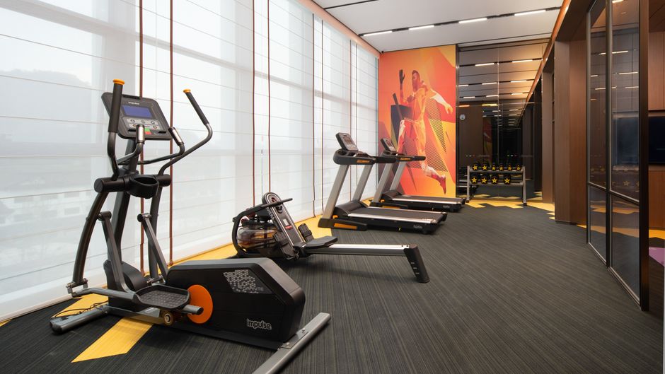 Hampton Yibin University Town Health Club