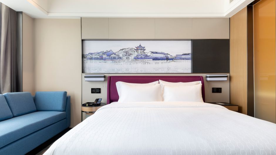 Hampton Suzhou Stone Lake Room