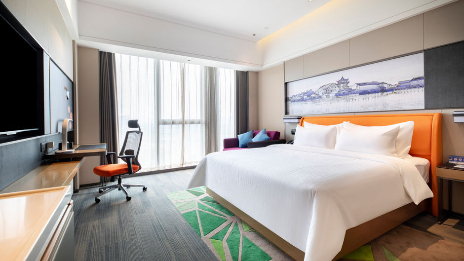 Hampton Suzhou Stone Lake Room