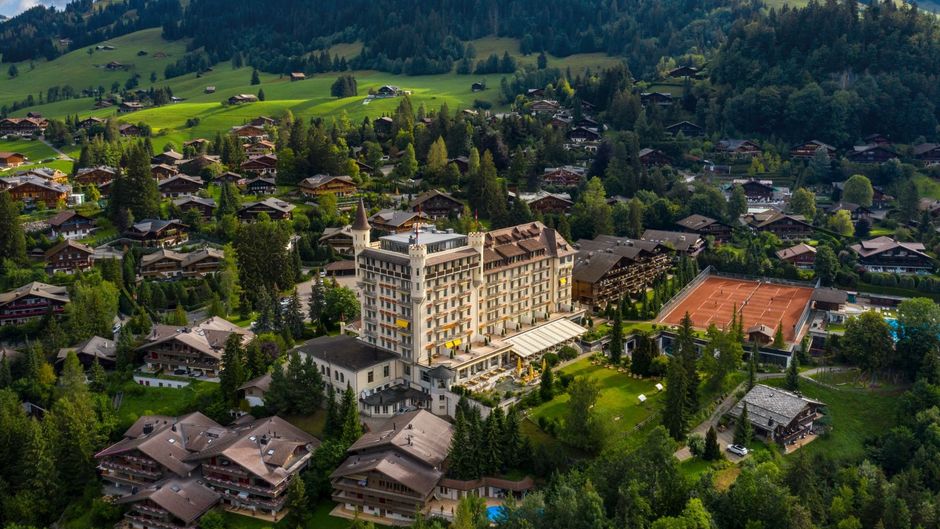 Palace Hotel Gstaad Exterior