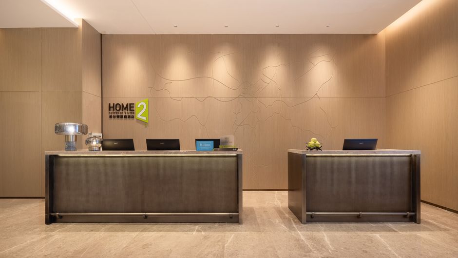 Home2 Suites Kunming Xishan Lobby
