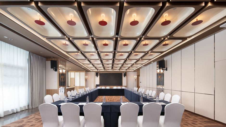 Hampton Taian City Center Meeting