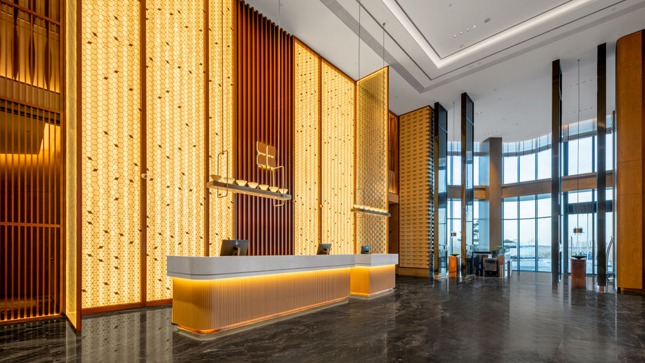 Hilton Garden Inn Kangbashi Lobby