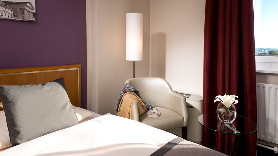 Leonardo Hotel Karlsruhe Room
