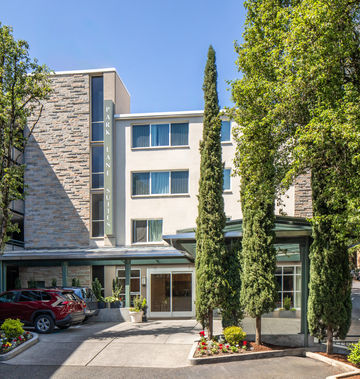 Park Lane Suites & Inn