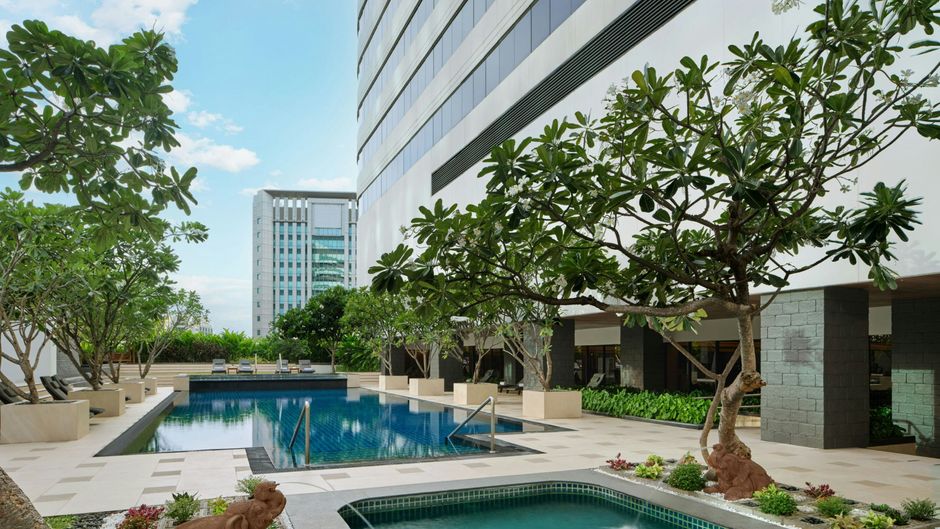 JW Marriott Hotel Bangkok Pool