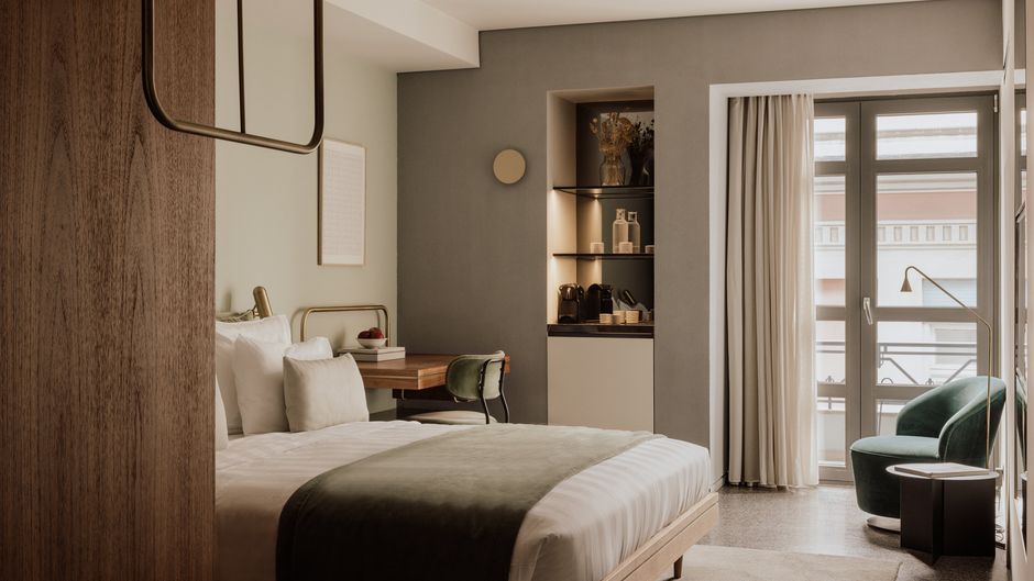 Perianth Hotel Room