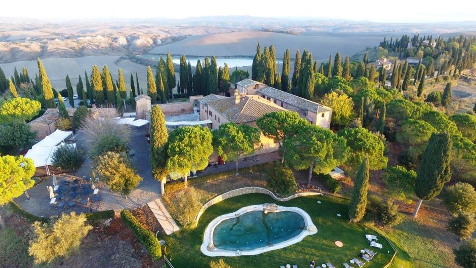 Castello di Leonina Relais Exterior