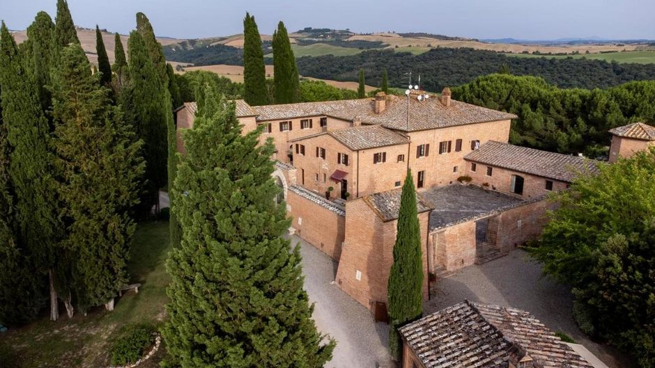 Castello di Leonina Relais Exterior