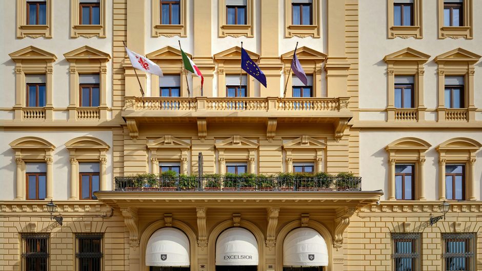 The Excelsior, a Luxury Collection Hotel Exterior