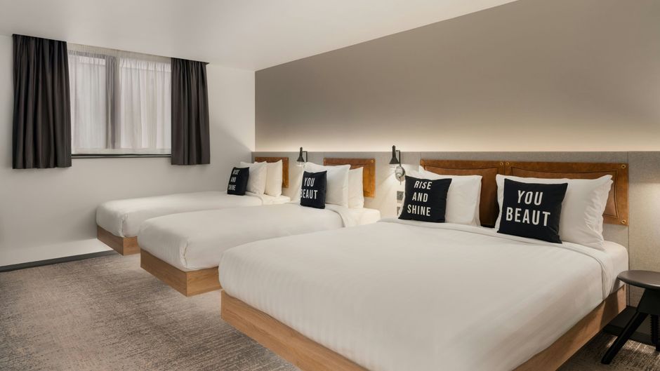 Moxy Belfast City Room
