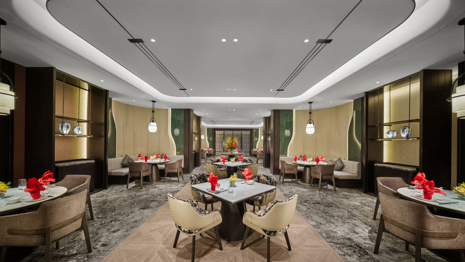 Crowne Plaza Torch High Tech b Restaurant
